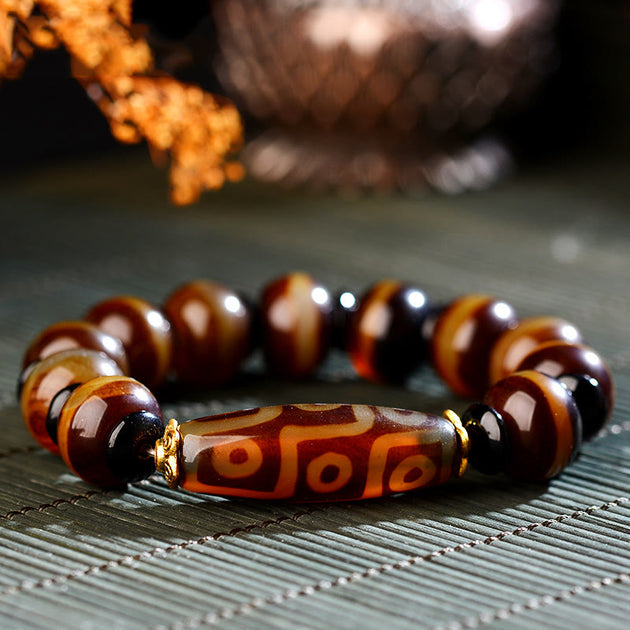 Old Natural Nine Eye Dzi Bead selling with Tiger Tooth Style Beads Bracelet and Necelace