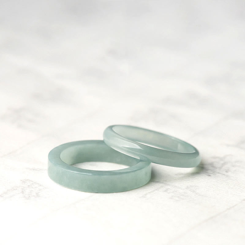 Anillo de jade natural para la prosperidad y la suerte con piedras de Buda