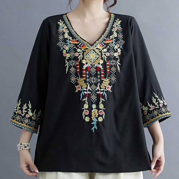 Buddha Stones Ethnic Style Floral Embroidery V-Neck Three Quarter Sleeve T-shirt Tee Women's T-Shirts BS 1