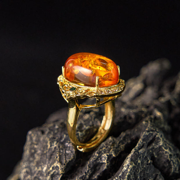 Buddha Stones Amber Flower Pigeon Egg Focus Ring