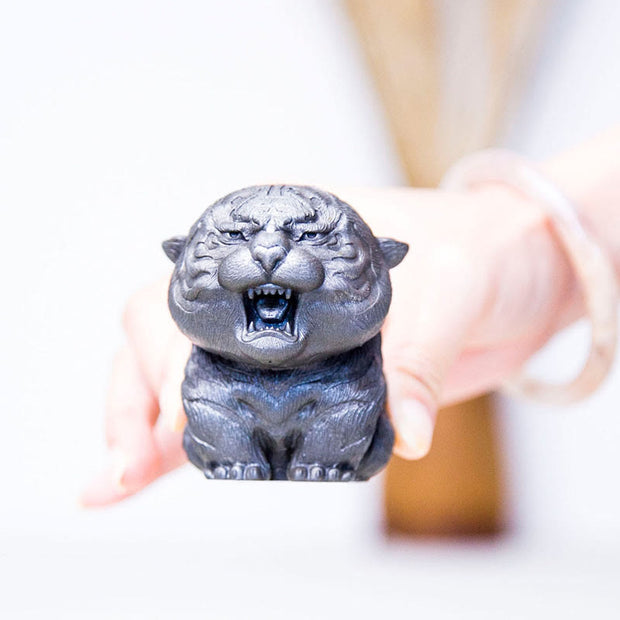 Buddha Stones Handmade Mini Roaring Tiger Iron Powder Rust Cast Resin Statue Home Decoration Decorations BS 21