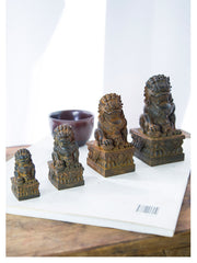 Buddha Stones Handmade Lion Fu Foo Dogs Iron Powder Rust Cast Resin Statue Ward Off Evil Protection Home Decoration Decorations BS 31