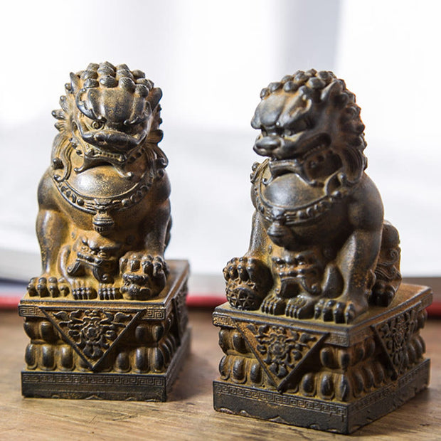 Buddha Stones Handmade Lion Fu Foo Dogs Iron Powder Rust Cast Resin Statue Ward Off Evil Protection Home Decoration Decorations BS 43