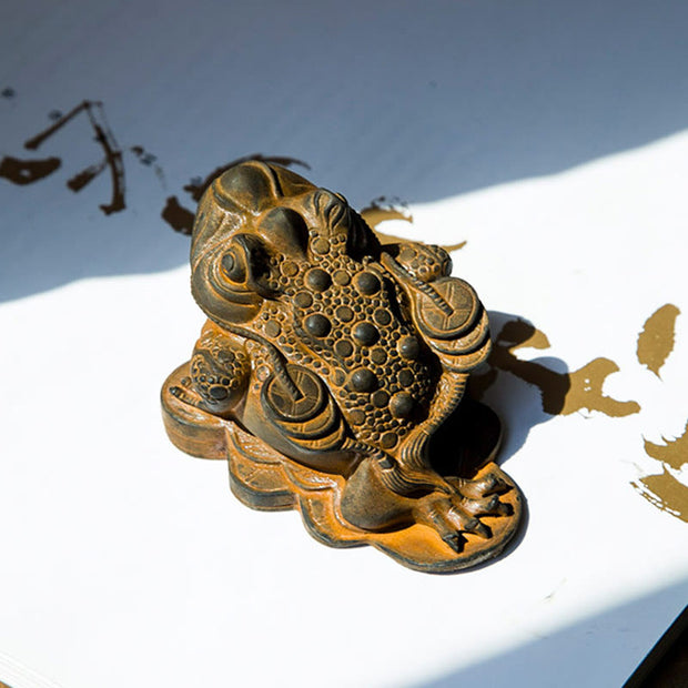 Buddha Stones Handmade Feng Shui Frog Toad Copper Coins Iron Powder Rust Cast Resin Statue Home Decoration Decorations BS 3