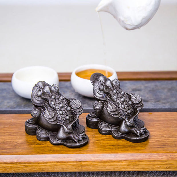 Buddha Stones Handmade Feng Shui Frog Toad Copper Coins Iron Powder Rust Cast Resin Statue Home Decoration Decorations BS 31