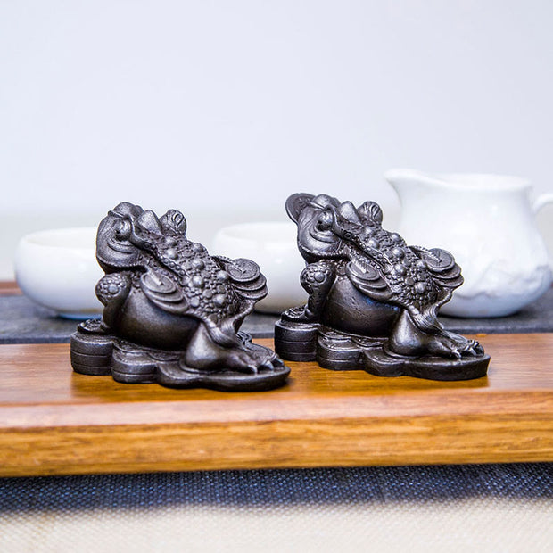 Buddha Stones Handmade Feng Shui Frog Toad Copper Coins Iron Powder Rust Cast Resin Statue Home Decoration