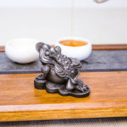 Buddha Stones Handmade Feng Shui Frog Toad Copper Coins Iron Powder Rust Cast Resin Statue Home Decoration Decorations BS 23