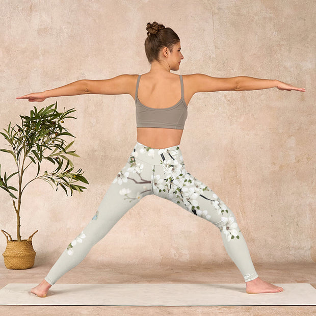 Buddha Stones White Magnolia Flower Print Sports Fitness Leggings Women's Yoga Pants