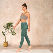 Buddha Stones Green White Bamboo Leaves Print Gym Leggings Women's Yoga Pants