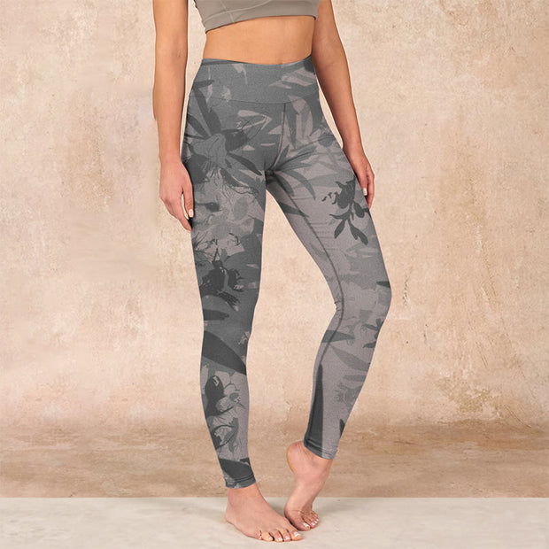 Buddha Stones Gray Leaves Print Gym Leggings Women's Yoga Pants - Gray - US18，UK/AU22，EU50 (4XL) - image 1