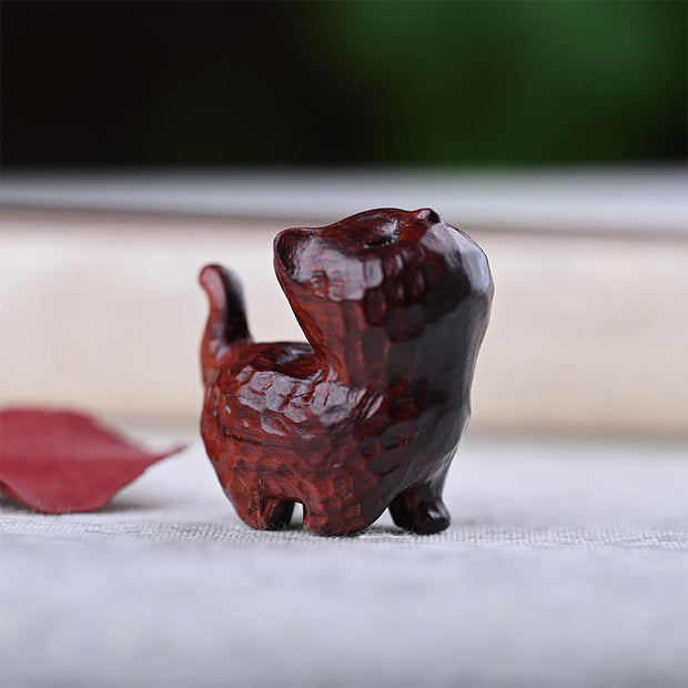 FREE Today: Positive and Soothing Green Sandalwood Ebony Wood Sandalwood Small Leaf Red Sandalwood Mini Lucky Cat Decoration