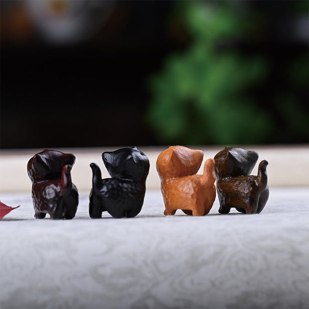 FREE Today: Positive and Soothing Green Sandalwood Ebony Wood Sandalwood Small Leaf Red Sandalwood Mini Lucky Cat Decoration