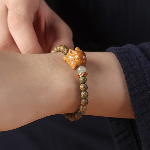 FREE Today: Peace and Cure Green Sandalwood Gold Sandalwood Cute Rabbit Bracelet