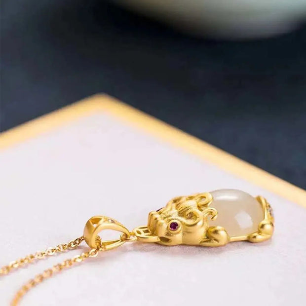 Buddha Stones White Jade PiXiu Wealth Luck Chain Necklace Pendant