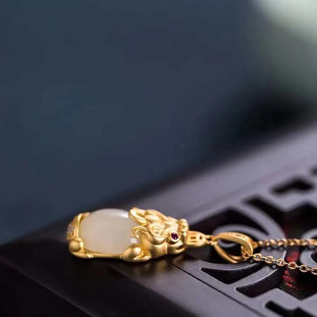 Buddha Stones White Jade PiXiu Wealth Luck Chain Necklace Pendant