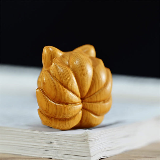 Buddha Stones Mini Thuja Sutchuenensis Wood Nine Tailed Fox Statue Optimistic Decoration