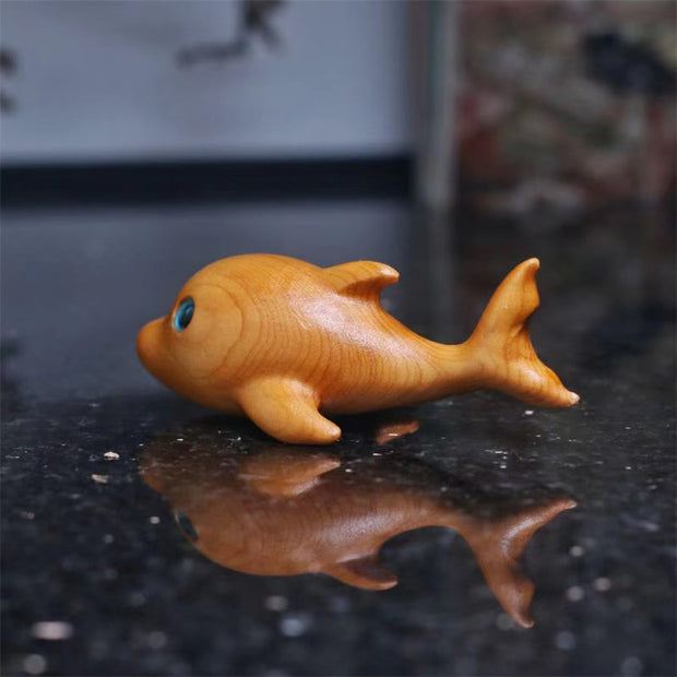 Buddha Stones Mini Thuja Sutchuenensis Wood Cute Dolphin Statue Prosperity Decoration