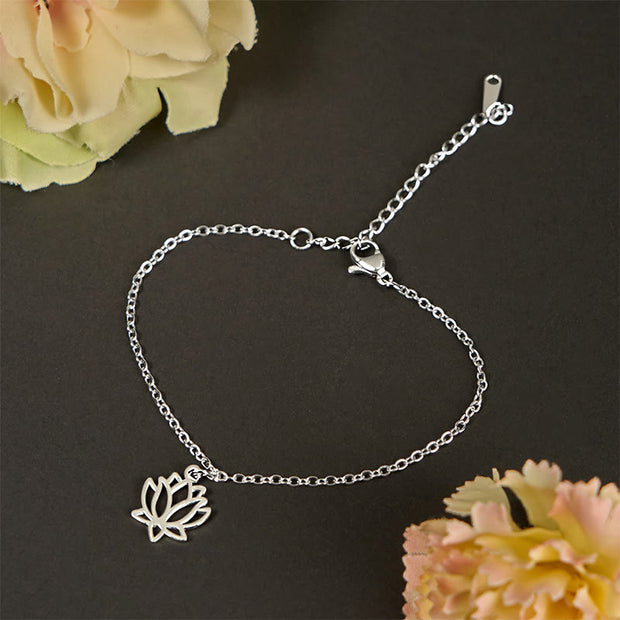 Buddha Stones Lotus Pattern Titanium Steel Enlightenment Bracelet - Golden(Wrist Circumference: 15-20cm) - image 0