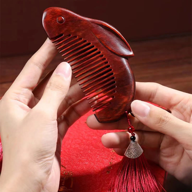 Small Leaf Red Sandalwood Cute Bunny Rabbit Sooth Comb With Gift Box ...