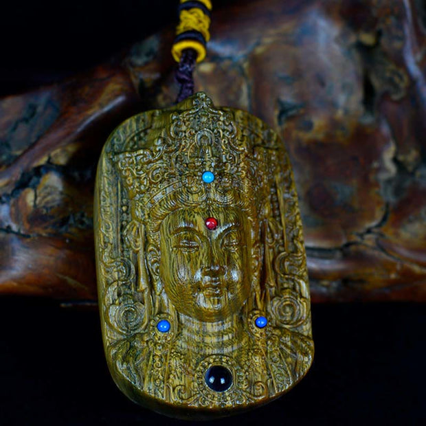 Buddha Stones Thuja Sutchuenensis Sandalwood Small Leaf Red Sandalwood Green Tara Om Mani Padme Hum Necklace Pendant