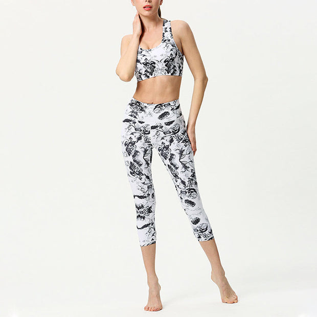 Buddha Stones Leaves Butterfly Print Sports Yoga Cropped Leggings Women's Yoga Capri Pants Women's Capri Pants BS 9