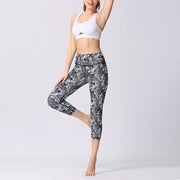 Buddha Stones Leaves Butterfly Print Sports Yoga Cropped Leggings Women's Yoga Capri Pants Women's Capri Pants BS 17