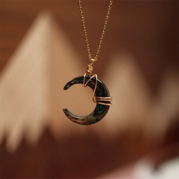 Buddha Stones Natural Tridacna Stone Crescent Moon Blessing Necklace Pendant Necklaces & Pendants BS Black