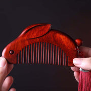 Small Leaf Red Sandalwood Cute Bunny Rabbit Sooth Comb With Gift Box Comb BS 2