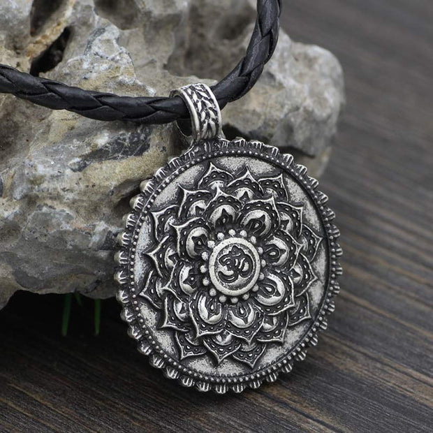 Six True Words Love Peace Flower Pattern Necklace (Extra 35% Off | USE CODE: FS35)